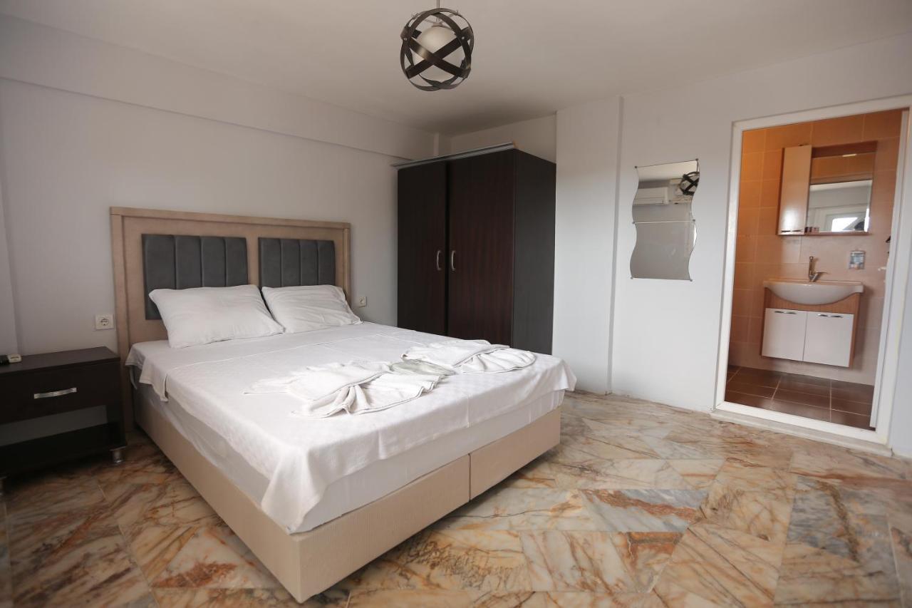 Ciftlik Hotel Çeşme Exterior photo