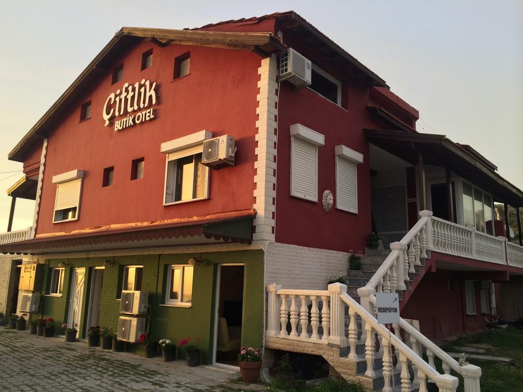 Ciftlik Hotel Çeşme Exterior photo