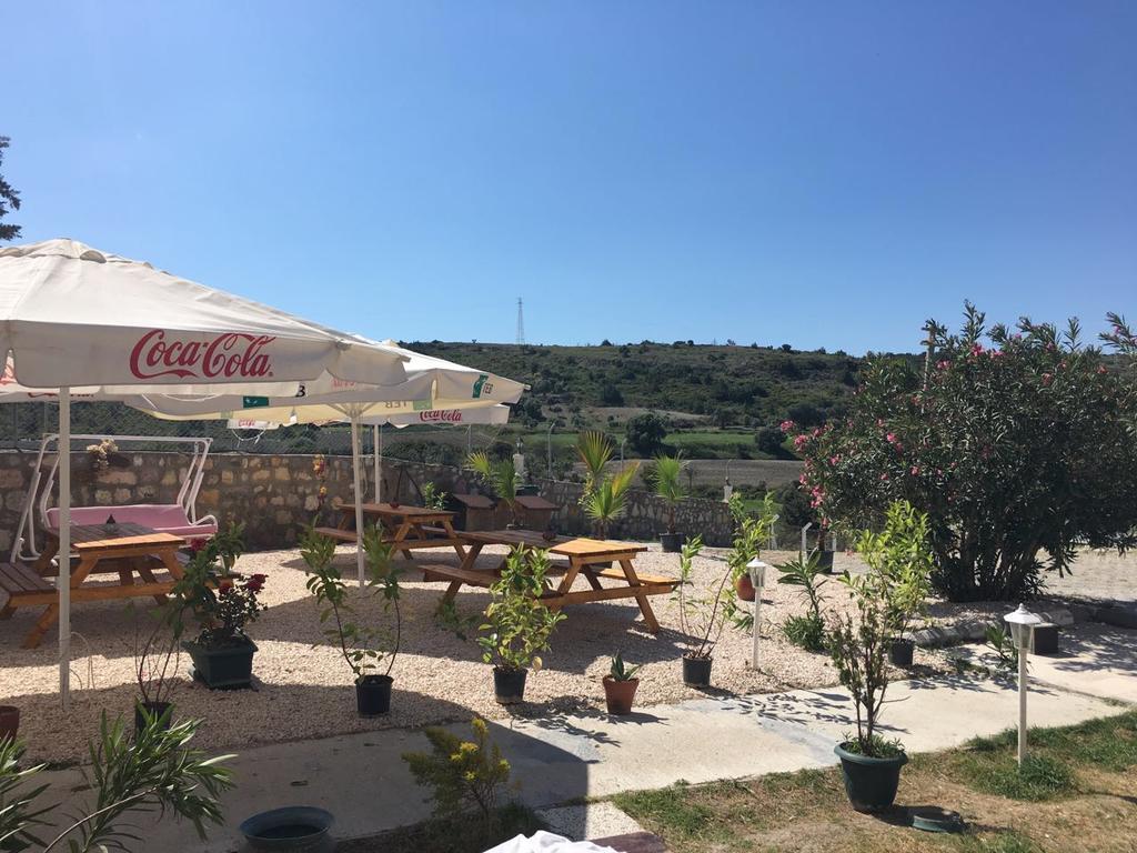 Ciftlik Hotel Çeşme Exterior photo