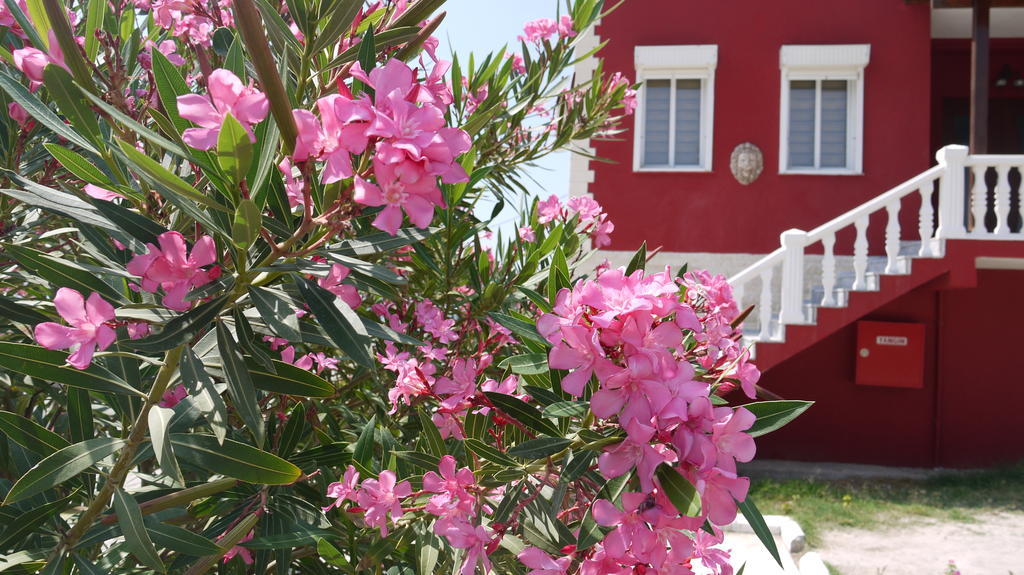 Ciftlik Hotel Çeşme Exterior photo
