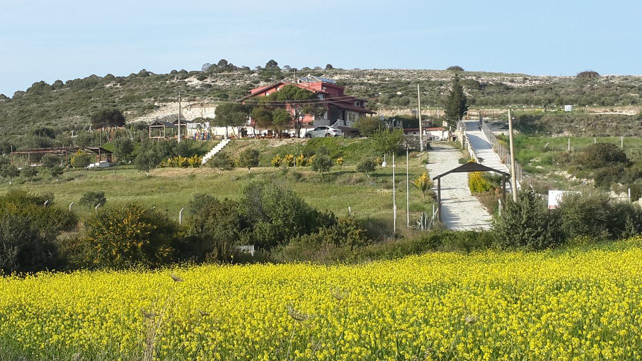 Ciftlik Hotel Çeşme Exterior photo