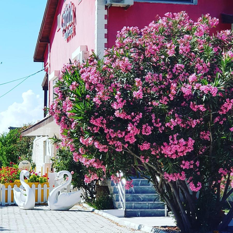 Ciftlik Hotel Çeşme Exterior photo